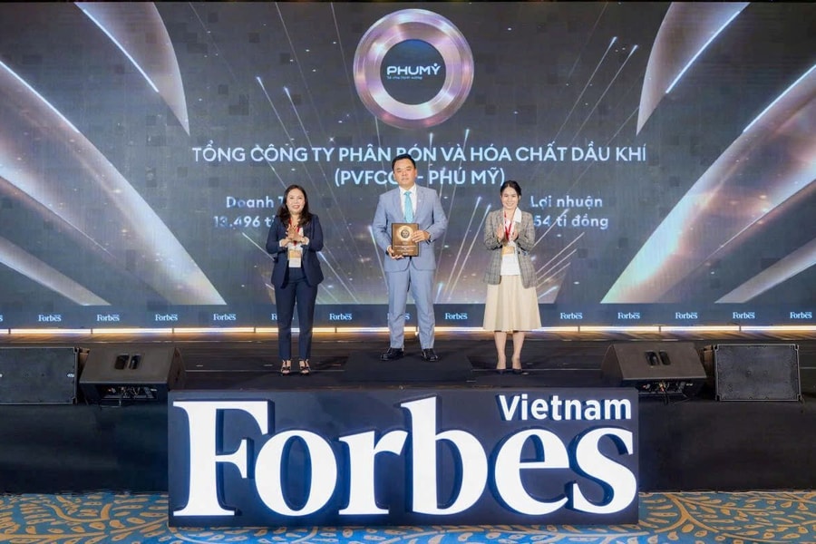 Top 50 công ty niêm yết tốt nhất và Top 25 Thương hiệu dẫn đầu Việt Nam năm 2025 vinh danh Phú Mỹ - PVFCCo