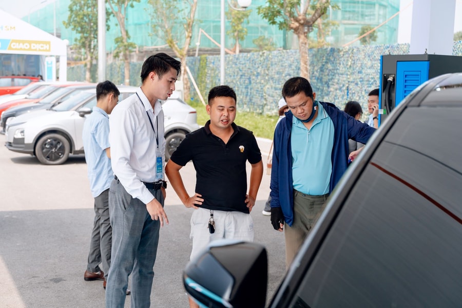 Chủ xe mua VF 8 “lướt”: “Điểm khác biệt lớn nhất của Green Future là sự yên tâm”