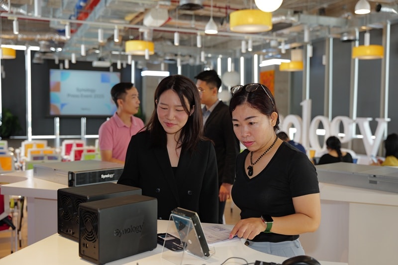 Tăng trưởng dữ liệu và hành động của doanh nghiệp