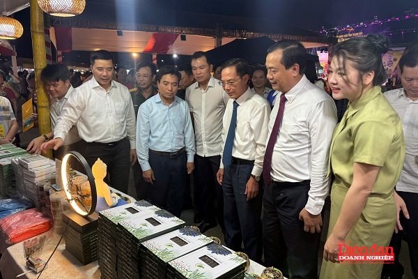 Khi bản sắc trở thành thương hiệu du lịch