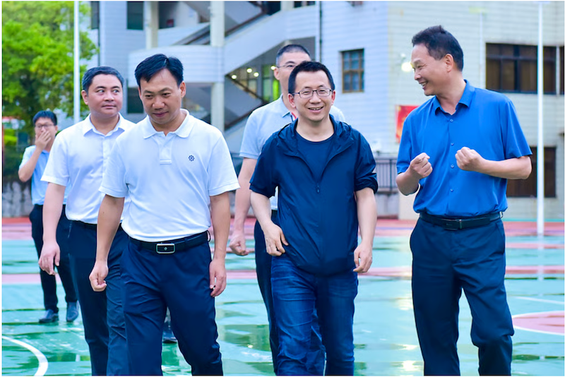 Doanh nhân Trung Quốc dẫn đầu quá trình chuyển đổi kinh tế