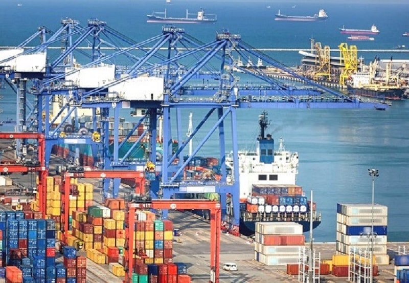 Kinh tế toàn cầu tích cực hơn,  nhưng rủi ro vẫn còn