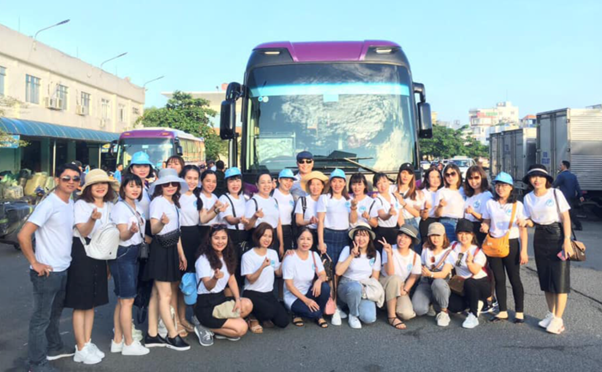 Xemiennam.vn - lựa chọn hoàn hảo khi thuê xe 35 chỗ cho đoàn đông người