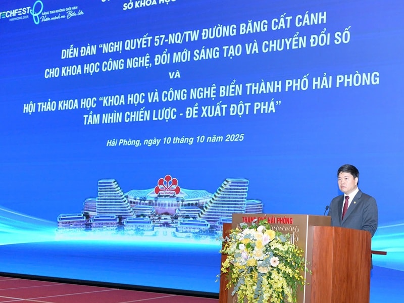 Đường băng cho Hải Phòng cất cánh