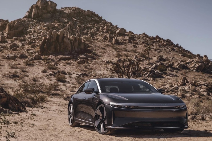 Mỹ bị tụt lại trong cuộc đua xe điện toàn cầu