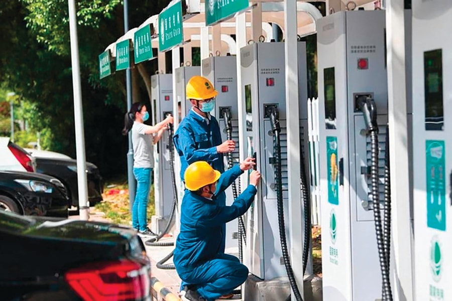 Chuyển đổi sang giao thông xanh: “Xây nhà từ nóc”?