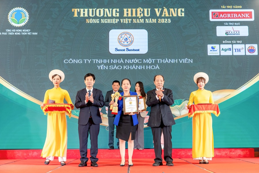 Yến Sào Khánh Hòa vinh dự được tôn vinh “Thương hiệu Vàng Nông nghiệp Việt Nam năm 2025”