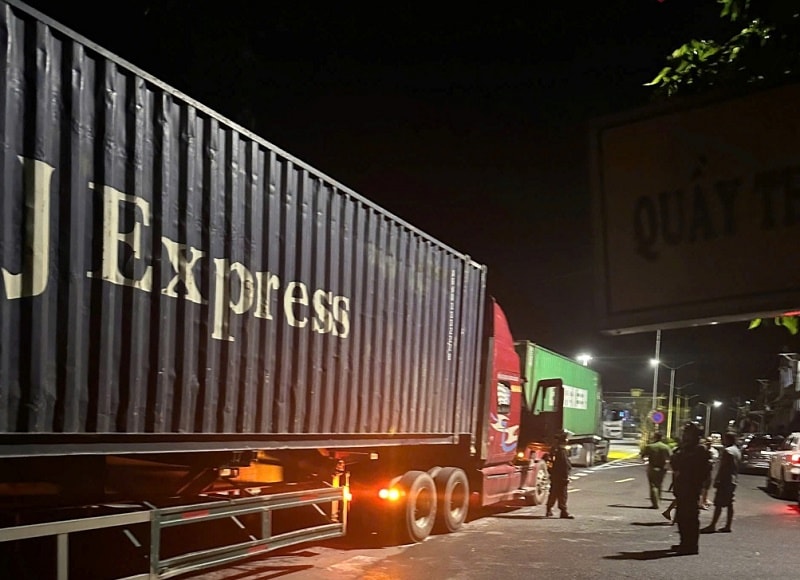 Quảng Ninh "Siết vòng vây" chống hàng giả, hàng nhái dịp cuối năm