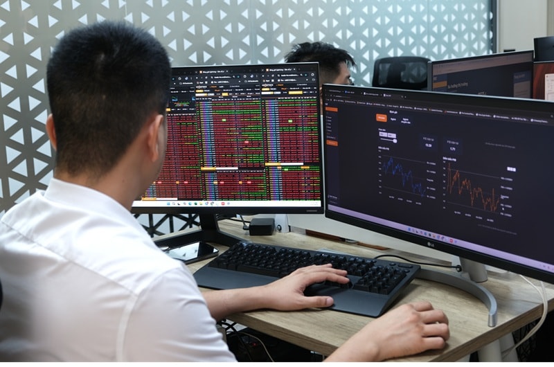 Hiệu ứng cú sốc giảm mạnh, VN-Index liệu có nhanh chóng phục hồi?