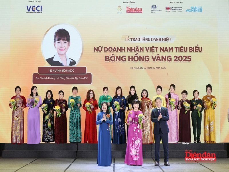 Tổng Giám đốc Tập đoàn TTC nhận danh hiệu Nữ Doanh nhân Việt Nam tiêu biểu - Bông hồng vàng năm 2025