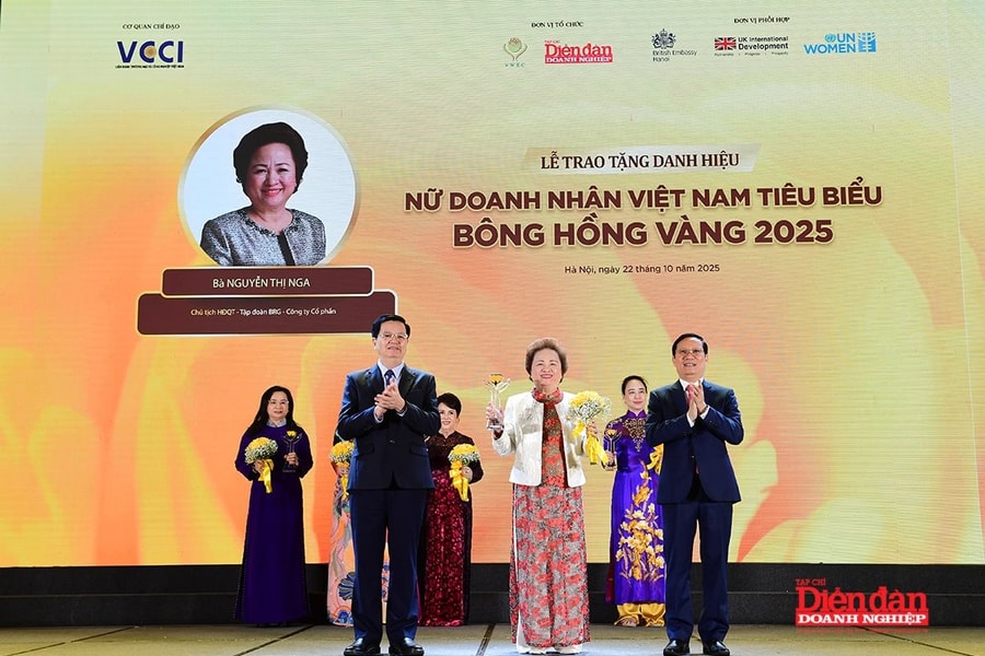 Chủ tịch Tập đoàn BRG lần thứ 6 được vinh danh TOP 10 “Nữ doanh nhân Việt Nam tiêu biểu - Bông hồng Vàng 2025”