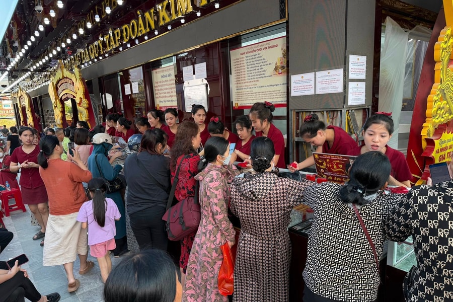 Giá vàng tuần tới: Đà giảm sẽ dừng lại?