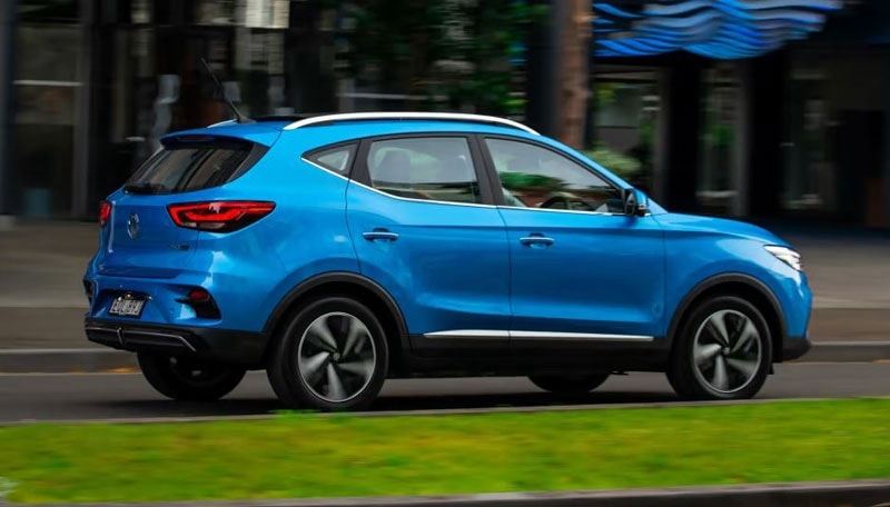 Ô tô Trung Quốc MG ZS chạy lướt “hét” giá cao ngất ai cũng sợ