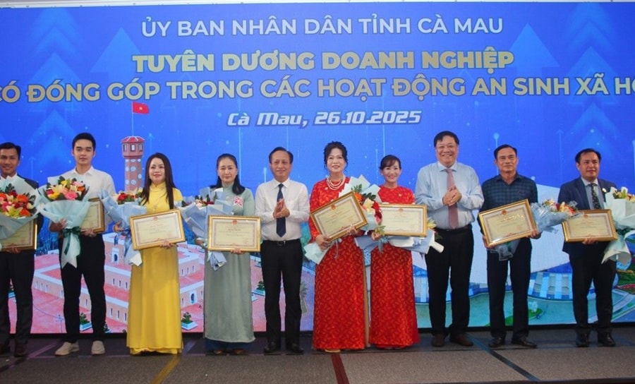 Doanh nghiệp đồng hành - Cà Mau phát triển