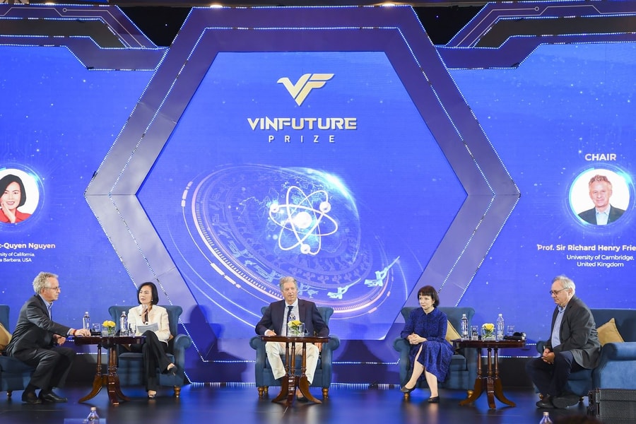 Chủ nhân Nobel Vật lý 2010: Việt Nam viết nên hành trình 5 năm kỳ diệu cùng Giải thưởng VinFuture