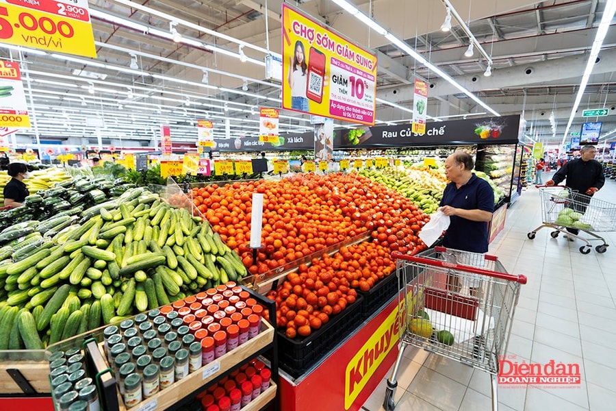 HSBC nâng dự báo tăng trưởng GDP Việt Nam năm 2025 lên 7,9%