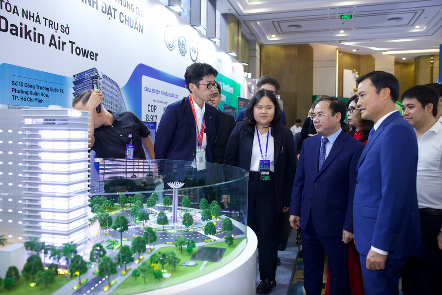 Đẩy mạnh phát triển công trình xanh, giao thông xanh tại Việt Nam