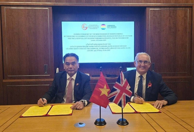 TP HCM thúc đẩy hợp tác toàn diện với Liverpool
