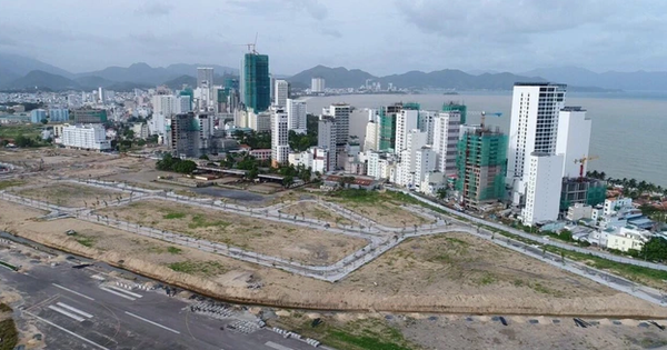 Tạm giữ hơn 1.400 sổ hồng, 500 lượng vàng trong vụ án xảy ra tại Sân bay Nha Trang