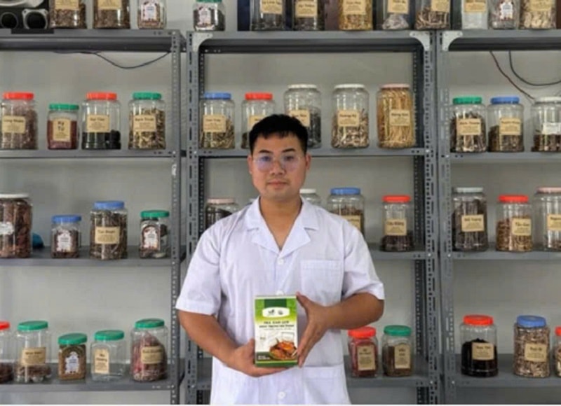 Chàng trai 9x biến đất hoang nhiễm mặn thành 'vườn vàng' dược liệu tiền tỷ