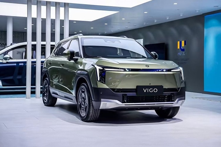 Doanh số bán “lèo tèo”, DongFeng bám trụ tại Việt Nam thế nào?