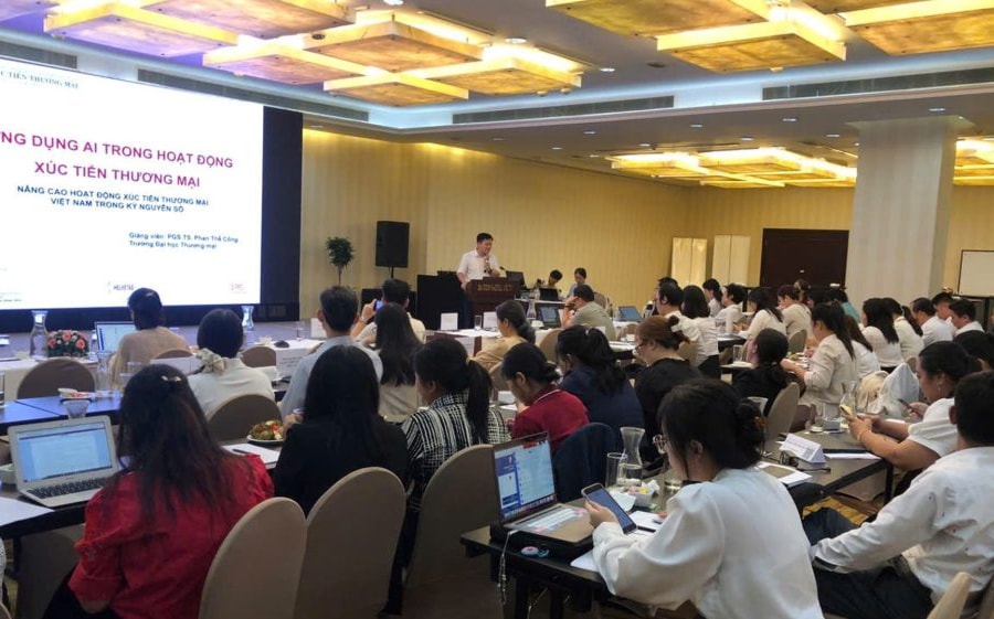 Tăng cường năng lực hỗ trợ doanh nghiệp nhỏ và vừa trong hoạt động xúc tiến thương mại