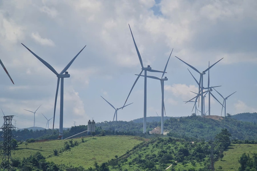 Từ “vùng gió dữ” đến thủ phủ năng lượng