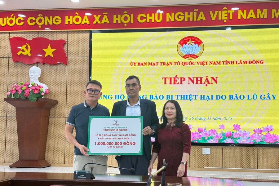 Tập đoàn Trung Nam sẻ chia khó khăn với đồng bào các tỉnh miền Trung - Tây Nguyên sau mưa lũ