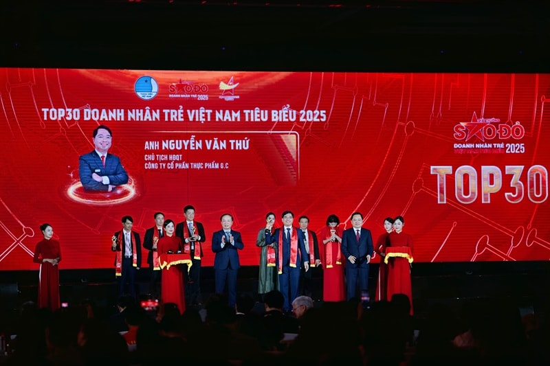 "Vua Nha đam" đạt TOP 30 Doanh nhân trẻ Việt Nam tiêu biểu 2025 – Giải thưởng Sao Đỏ