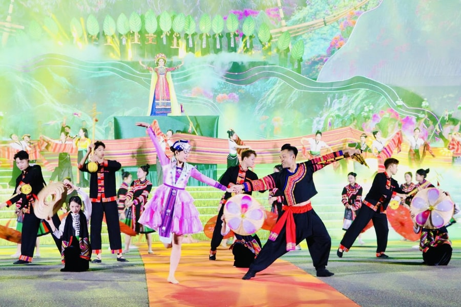 Khai mạc Tuần Du lịch - Văn hóa và Giải Marathon Lai Châu lần thứ II