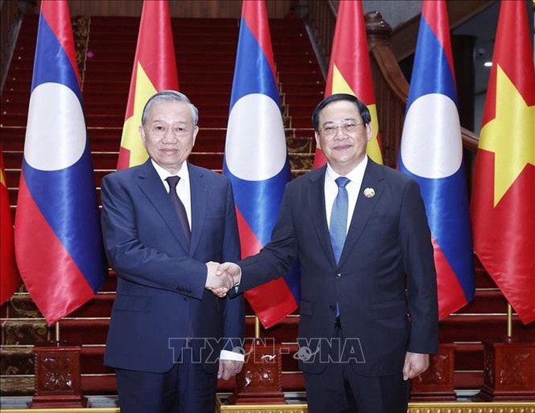 Thúc đẩy hợp tác kinh tế trở thành trụ cột quan hệ Việt Nam - Lào