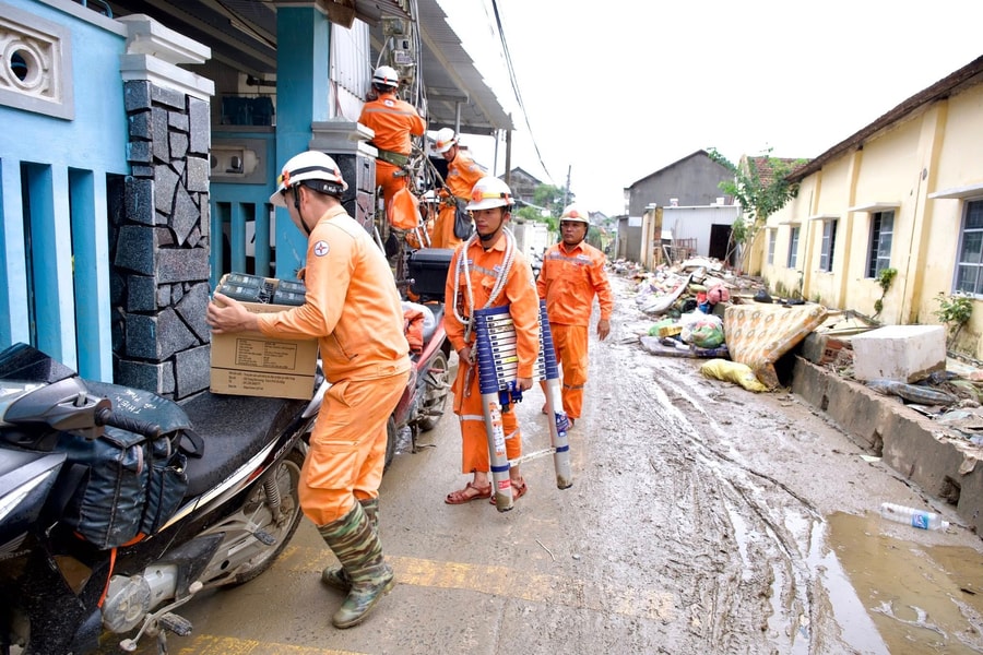 EVN triển khai thực hiện tháng tri ân khách hàng năm 2025