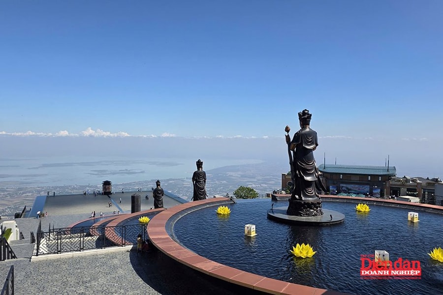 Núi Bà Đen: Từ điểm hành hương đến động lực tăng trưởng của Tây Ninh