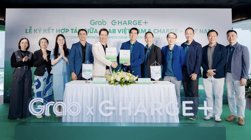 Grab Việt Nam và Charge+ hợp tác phát triển mạng lưới trạm sạc xe điện tại Việt Nam