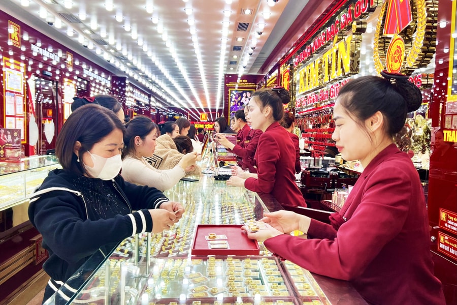 Thị trường không đồng thuận FED, giá vàng tuần tới còn tăng?