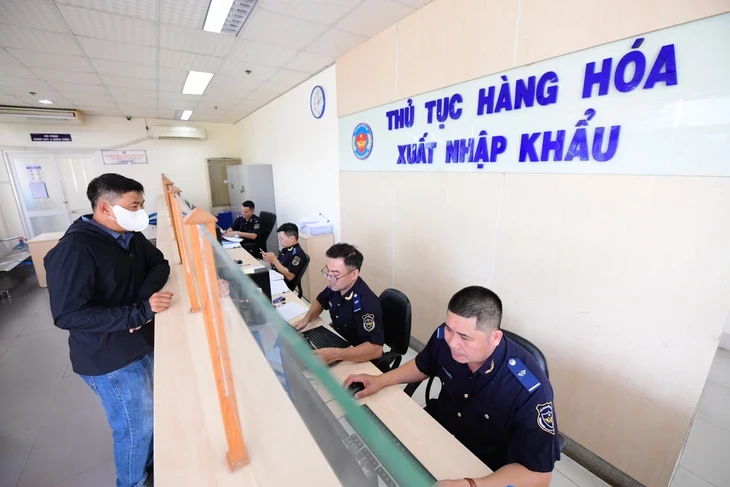 Hải quan hỏa tốc chỉ đạo các đơn vị kiểm soát nhập khẩu máy móc đã qua sử dụng