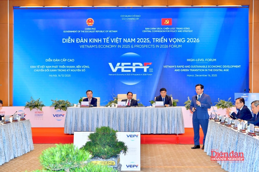 "Mở đường" cho tăng trưởng hai con số trong kỷ nguyên chuyển đổi xanh