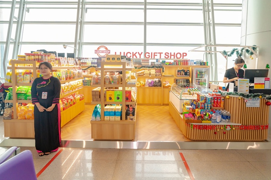 AST "cất cánh" từ dịch vụ phi hàng không