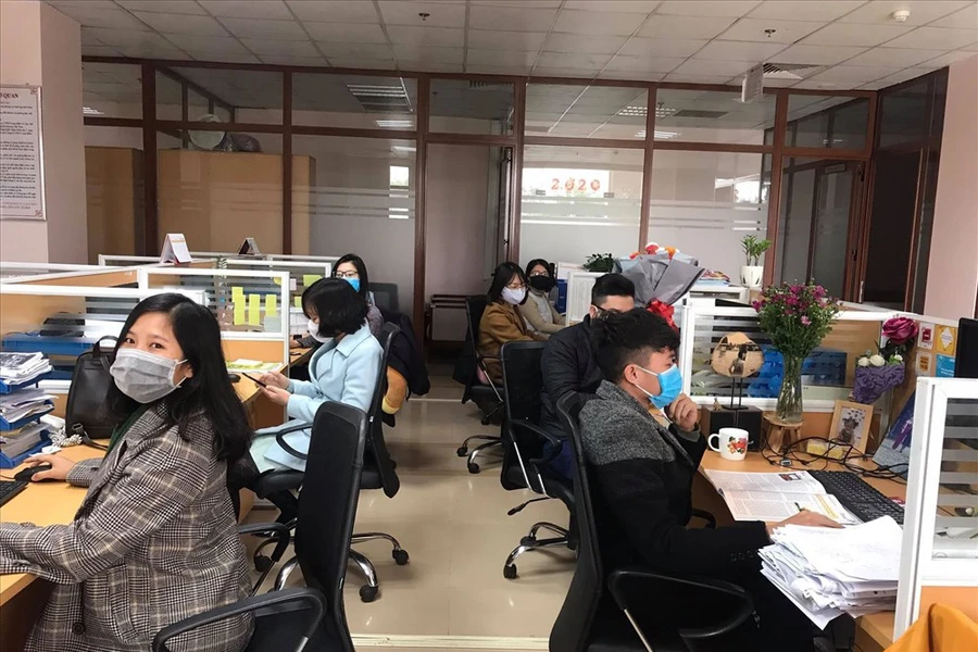 Trung Quốc: Cuộc đua biên chế phản chiếu bất ổn kinh tế