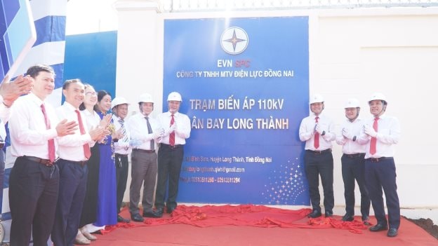 EVNSPC: Hơn 1.400 tỷ đồng vốn các dự án, công trình được khởi công, khánh thành chào mừng Đại hội Đảng toàn quốc lần thứ XIV