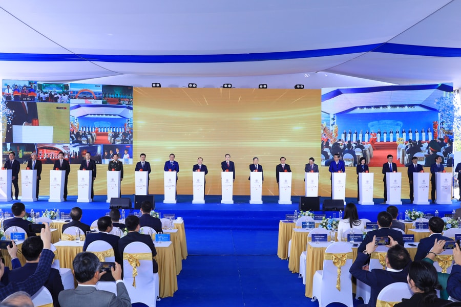 Kỳ tích sông Hồng: Khi doanh nghiệp lớn cùng tham gia kiến tạo tầm nhìn trăm năm