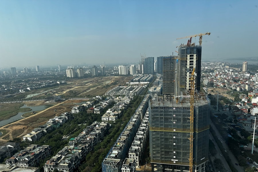 Khó giảm giá nhà