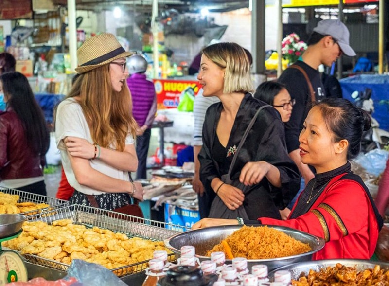 Quảng Ninh: Từng bước phát triển ẩm thực thành sản phẩm du lịch đặc sắc