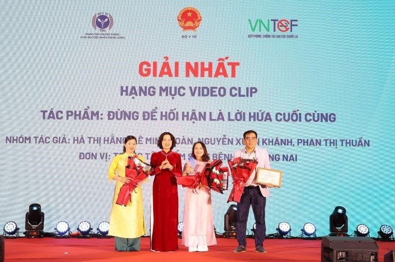 Bộ Y tế trao giải Cuộc thi sáng tác sản phẩm truyền thông về môi trường không khói thuốc lá