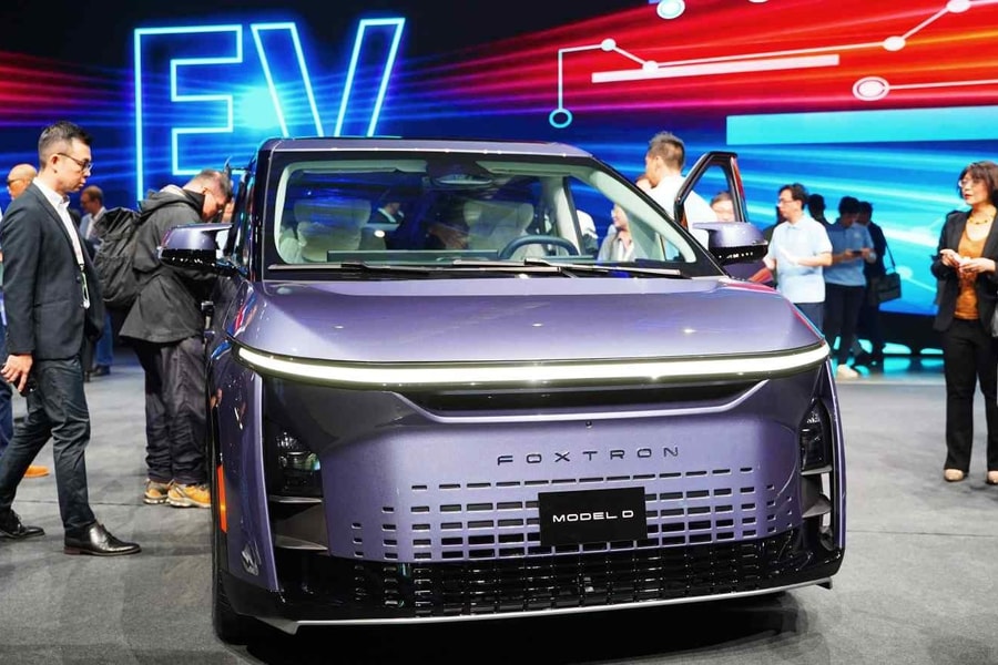 Nhà gia công iPhone làm thương hiệu xe điện riêng