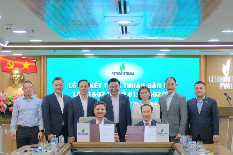 PVOIL ký kết Thỏa thuận bán dầu Lô 01&02 và Lô 01/97&02/97