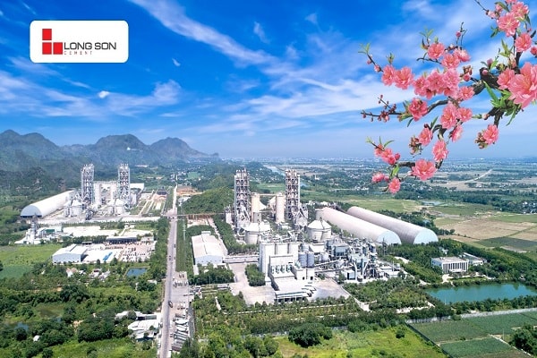 Xi măng Long Sơn: Vững vàng nội lực, lan tỏa giá trị cùng cộng đồng trong mùa Xuân mới