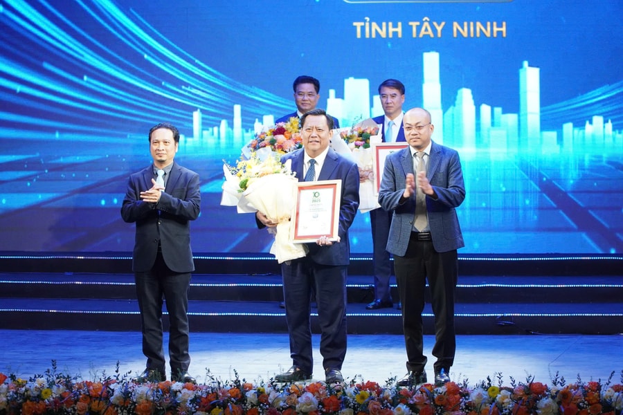 Tây Ninh: Năm thứ hai liên tiếp vào top 10 địa phương hấp dẫn doanh nghiệp lớn
