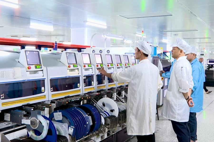 Cạnh tranh gay gắt tạo áp lực cho ngành chế biến chế tạo