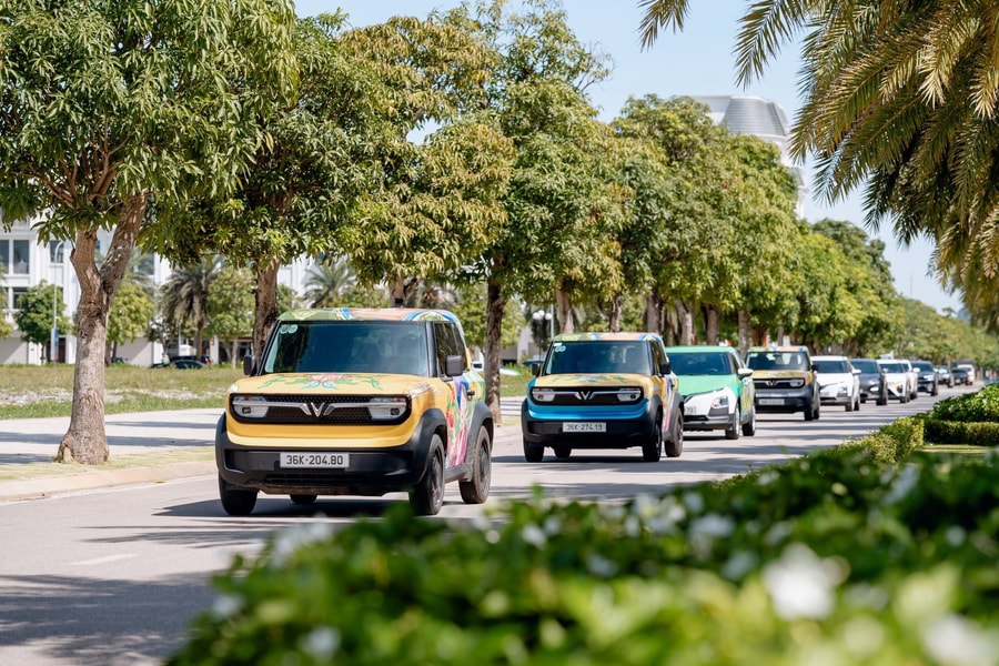 VinFast lập kỷ lục bàn giao 175.099 xe ô tô điện tại Việt Nam năm 2025